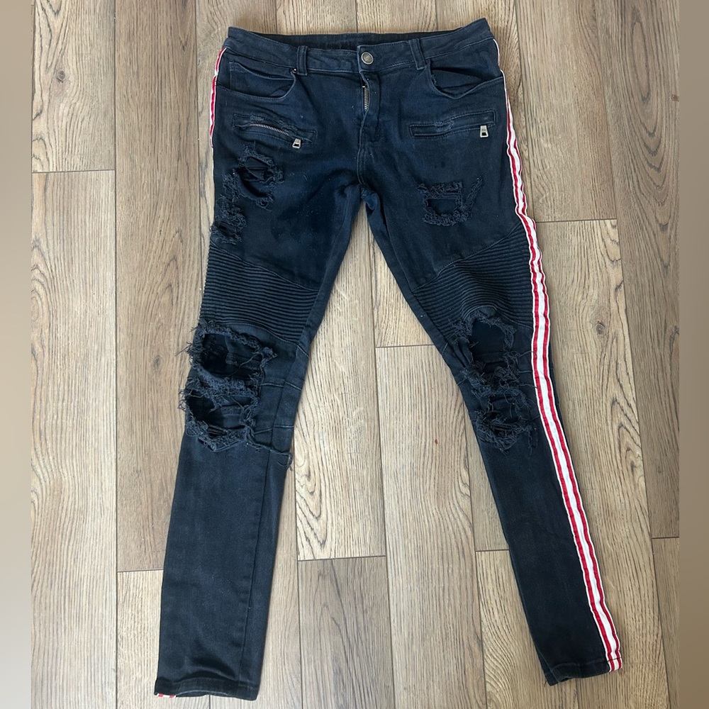 SKINN Black and Red Skinny Jeans with Distinctive Style